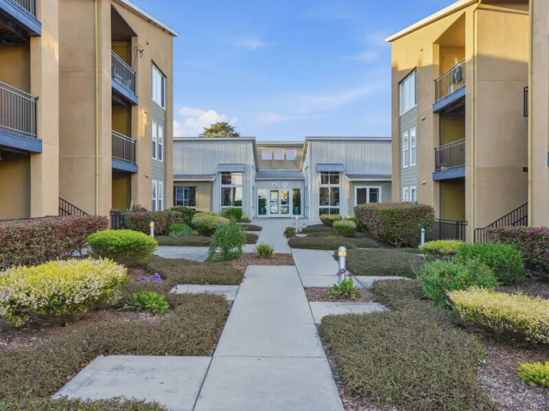 Sidewalk with Breathtaking Views | Pacific Shores
