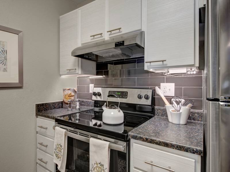 Electric Range | The Grove at City Center