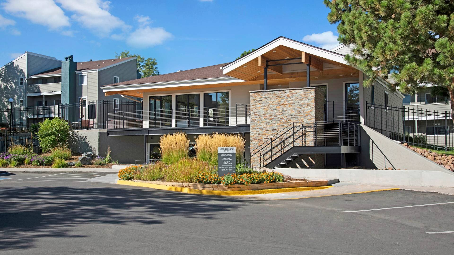 Grove at City Center Apartments in Aurora, CO