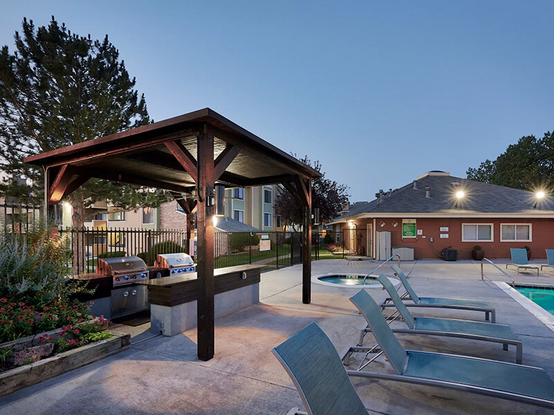 BBQ Area | Alton Green Apartments