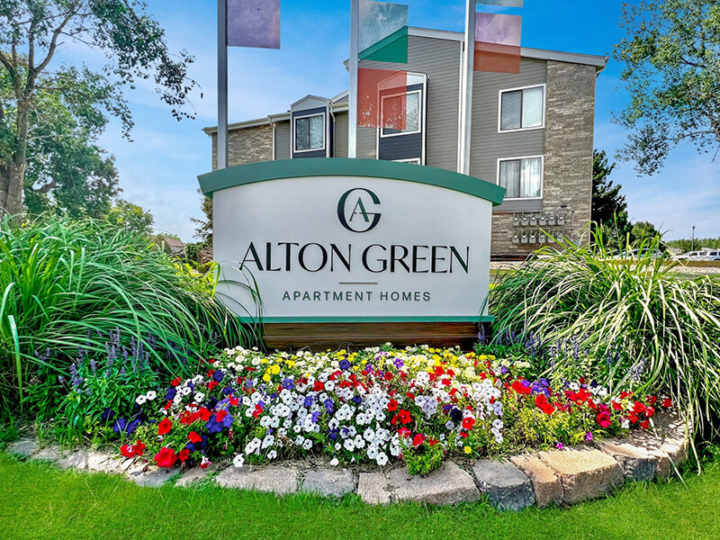 Monument Sign | Alton Green Apartments