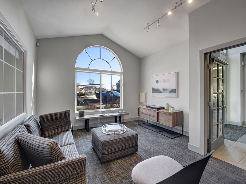 Apartment Property Clubhouse Resident Quiet Area | The Willows at Printers Park Apartments