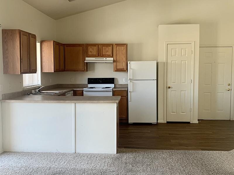 Living Room & Kitchen | Green Grove