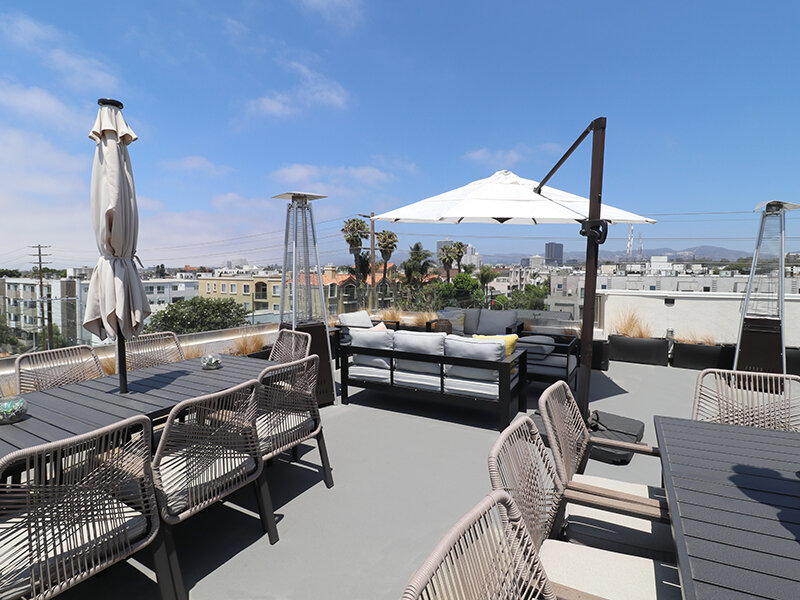 Outdoor Lounge | Missouri Apartments