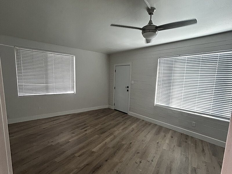 Living Room with Wood Flooring | Ellis Midtown