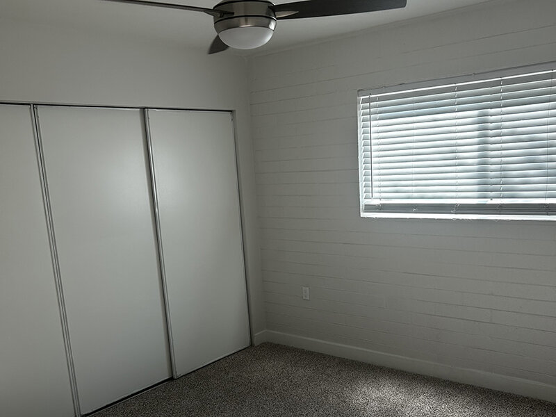 Bedroom with Ceiling Fan | Ellis Midtown