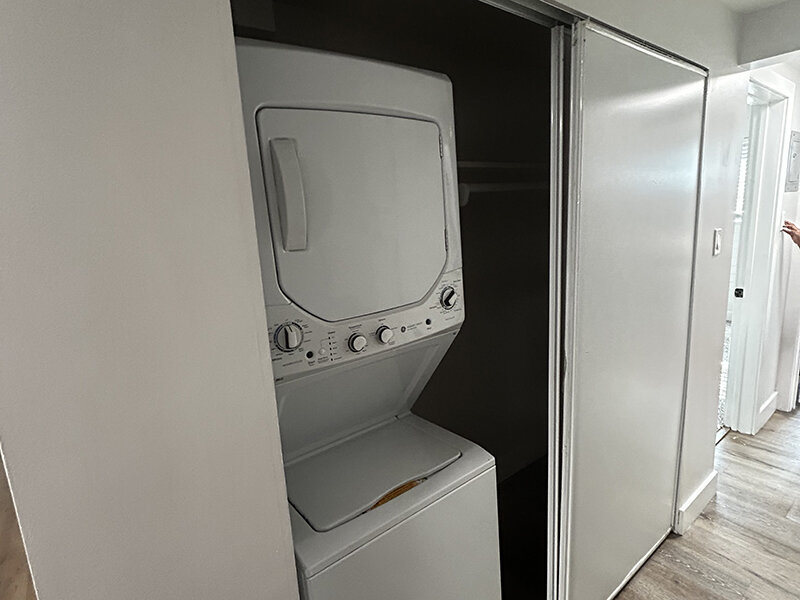 Washer & Dryer | Ellis Midtown
