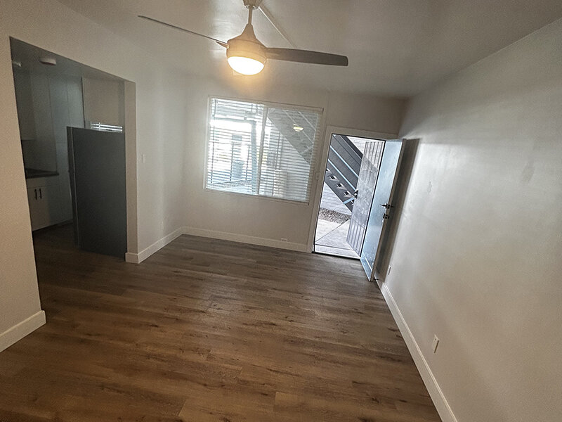 Apartment Entry | Ellis Midtown