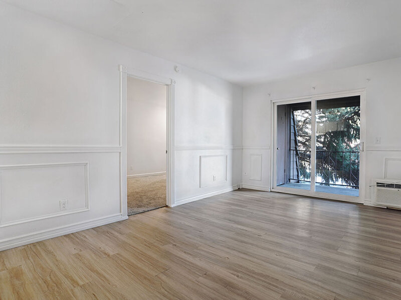 Wood Flooring in Front Room | Highland Commons