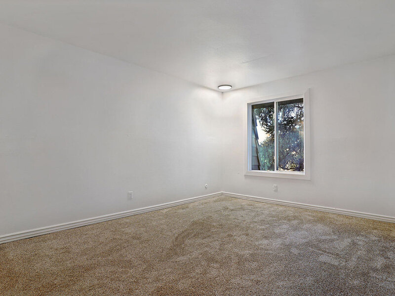 Room | Highland Commons