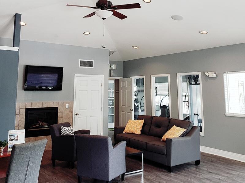 Leasing Center | The Flats at Creekside