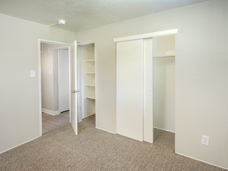 Large Carpeted Bedrooms | Eagle Crest