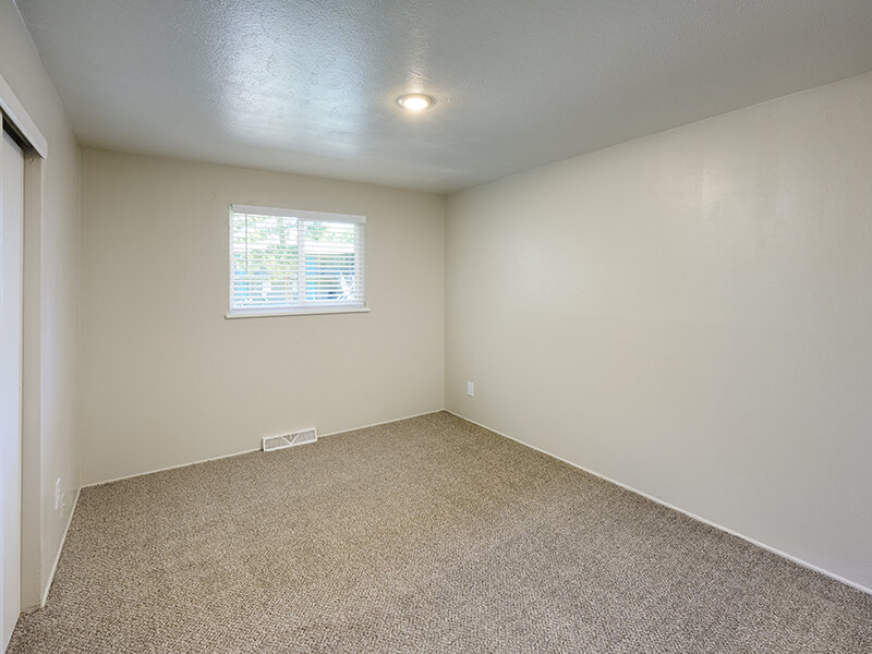 Interior Space | Eagle Crest