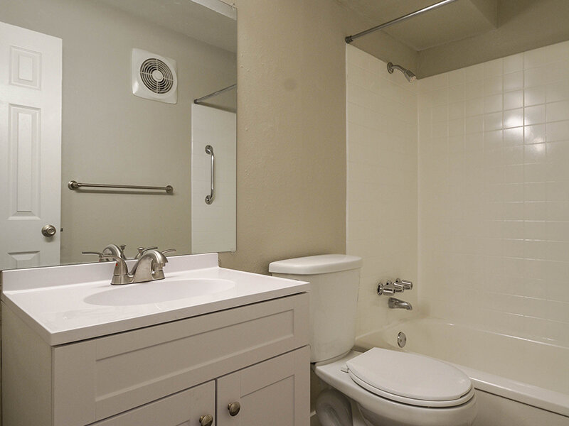 Bathroom | Eagle Crest Apartments in Lakewood, CO