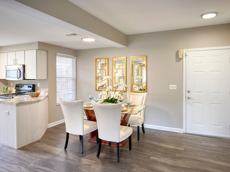 Dining Room | Villas at Homestead