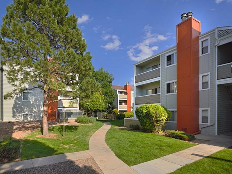 The Grove at City Center Apartments in Aurora, CO