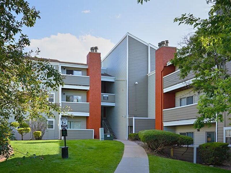 The Grove at City Center Apts in Aurora, CO