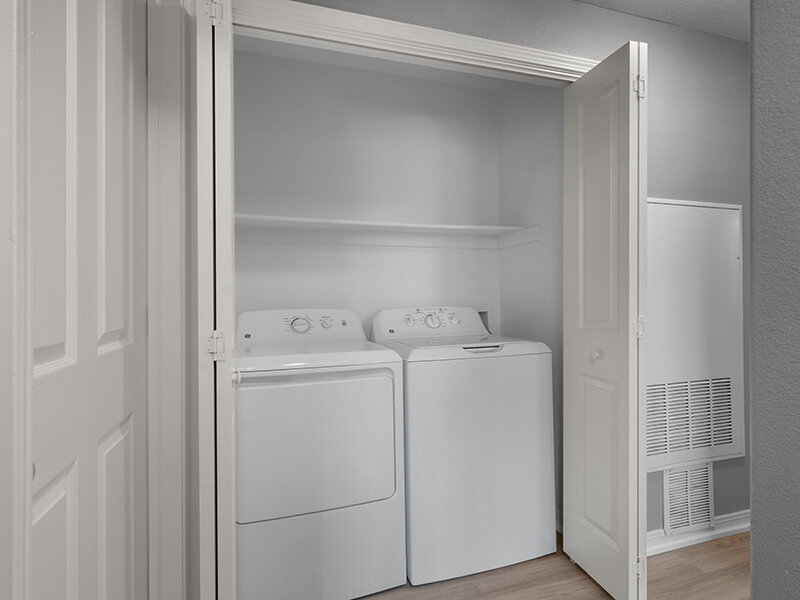 Washer & Dryer | Pleasant Springs