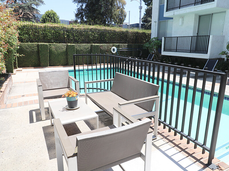 Poolside Furniture | Lafayette Park