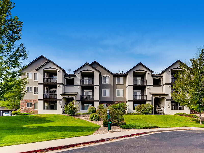 Exterior Apartment View | Allure Apartments