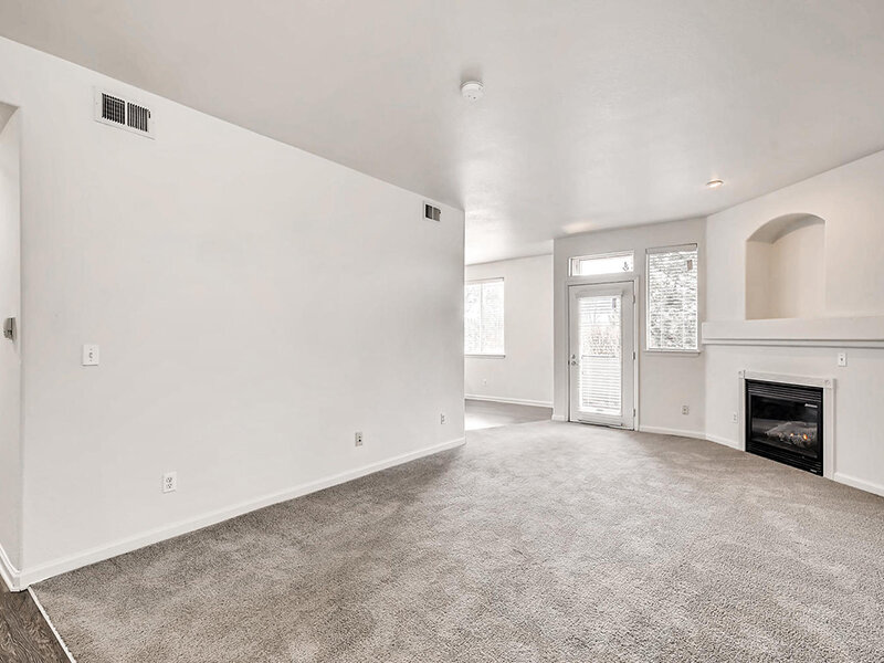 Large Room | Allure Apartments