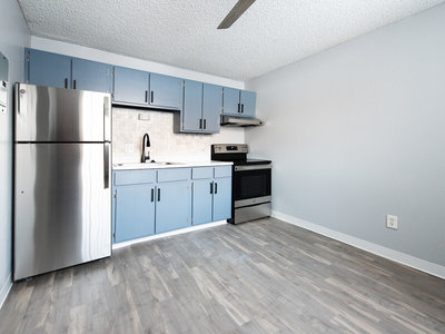 Kitchen | The Reserve at Water Tower Village Apartments in Arvada, CO