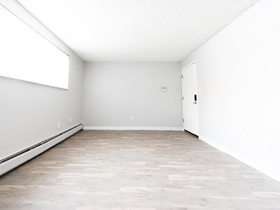 Large Front Room | The Reserve at Water Tower Village