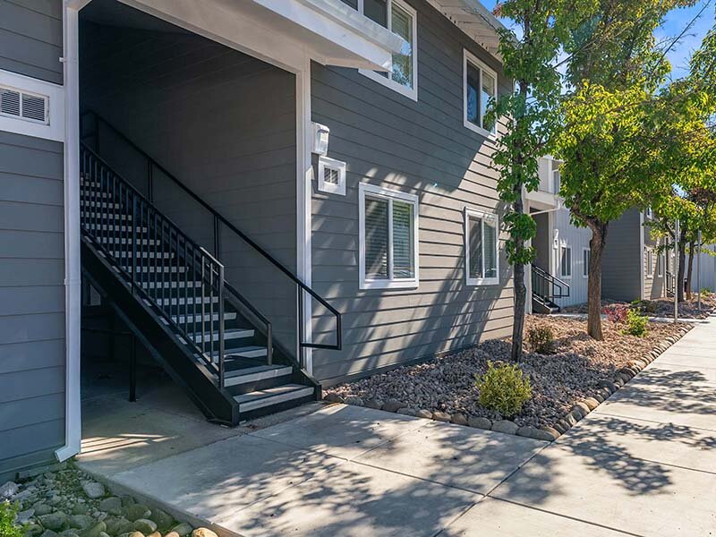 Exterior | Altitude by Vintage