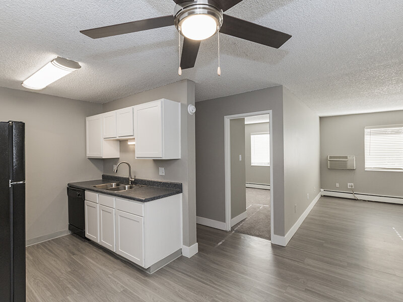 Front Room | 2 Bedroom | Odyssey Apartments