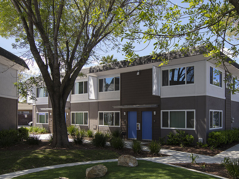 Meadows Holly Apartments in Vacaville