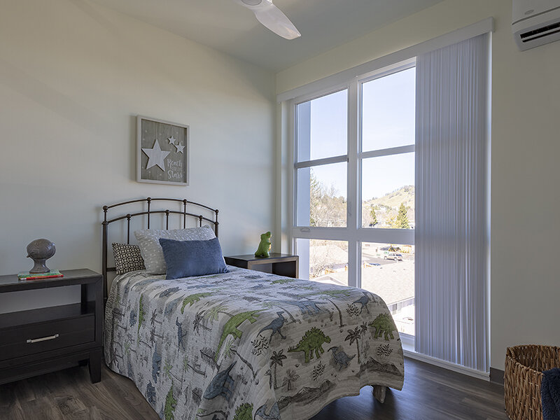 Room | Rocky Hill Apartments