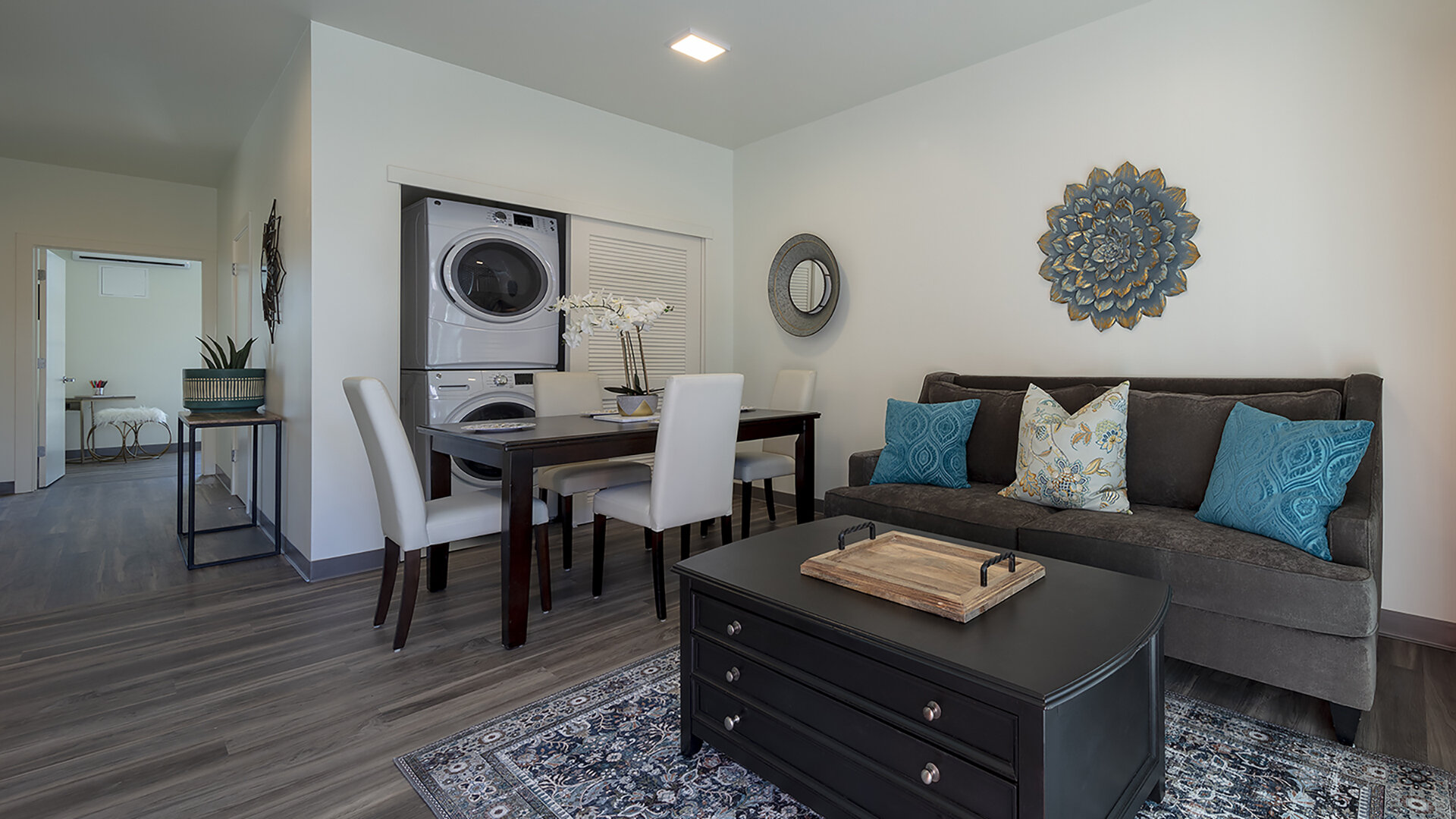 Rocky Hill Apartments Amenities