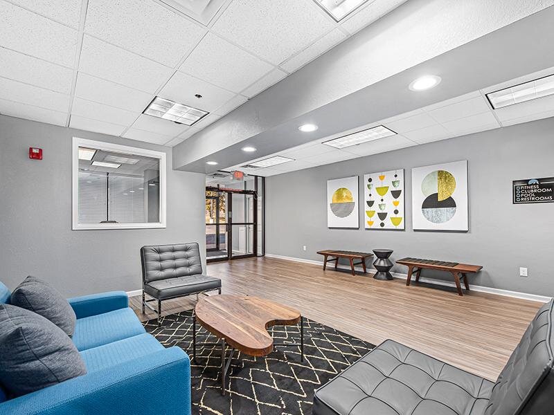 Clubhouse Lobby | The Incline Apartments