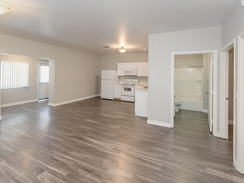 2x1 Floor Plan | The Incline