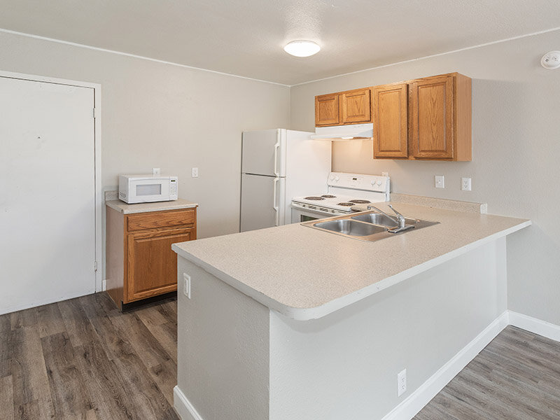 1x1 Kitchen & Living Room | The Incline