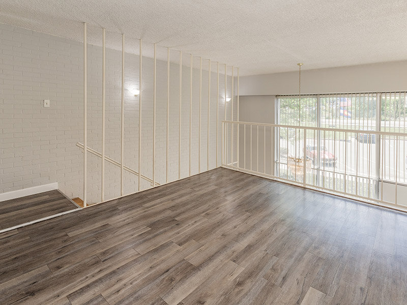 LOFT Room | The Incline Apartments