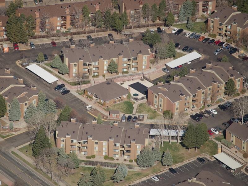 Silver Reef Apartments in Lakewood