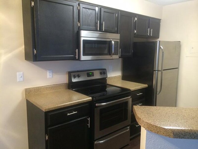 Silver Reef Apartments in Lakewood, CO