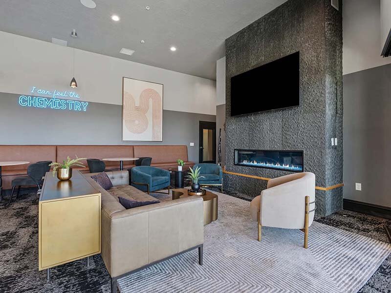Resident Lounge | SevenO2 Main Apartments