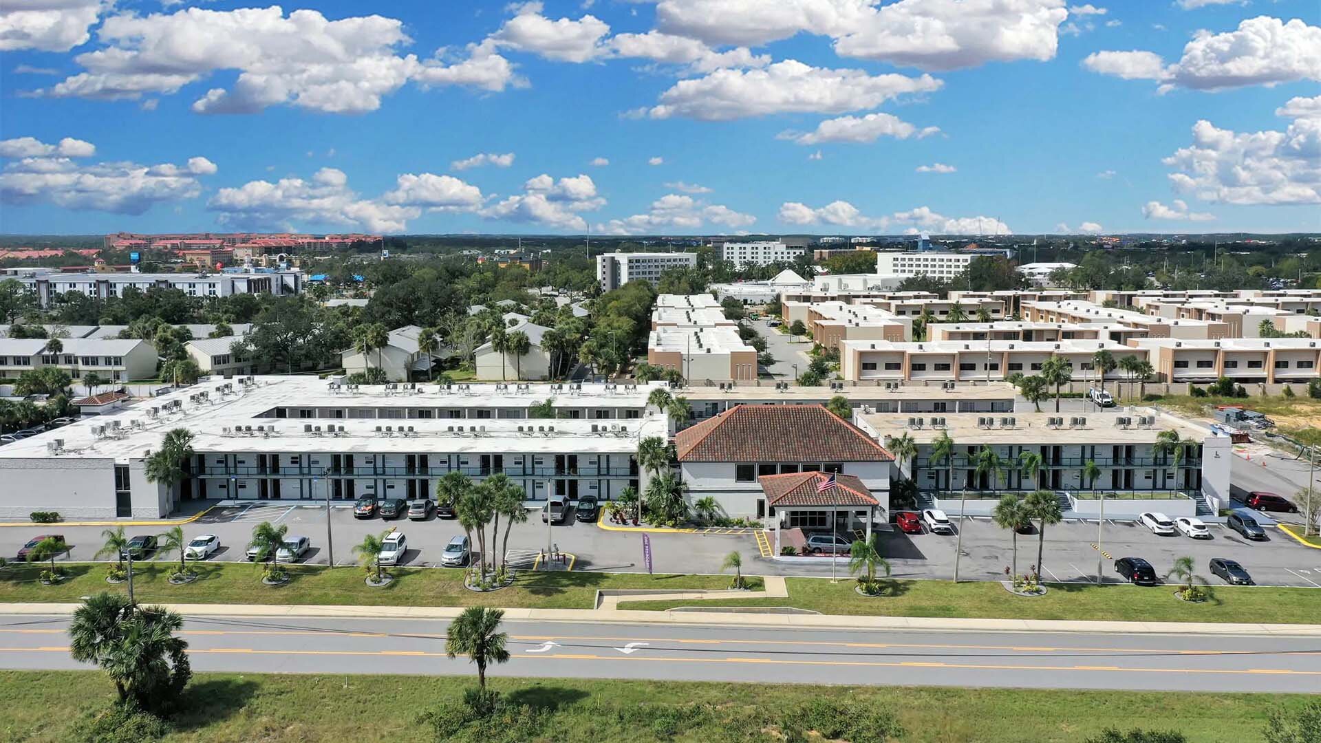 Avia At Reedy Creek Apartments in Kissimmee, FL