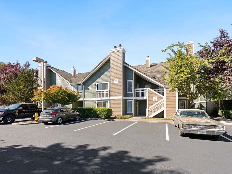 Apartment Area with Parking | Avia Lofts on Parkway