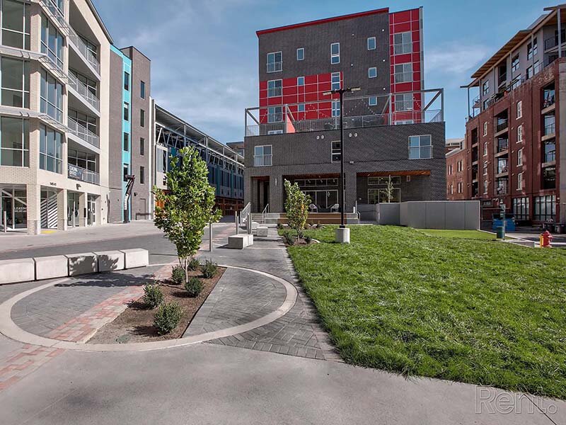 Courtyard | Paperbox Lofts