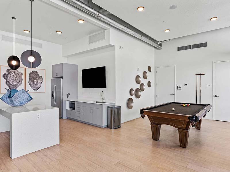 Game room with Pool Table | Paperbox Lofts