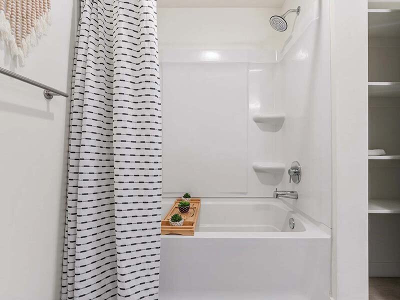 Bathroom Tub | Paperbox Lofts