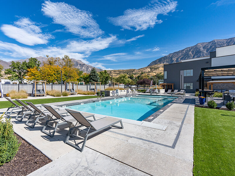Flats at Riverwoods' Swimming Pool | Flats at Riverwoods