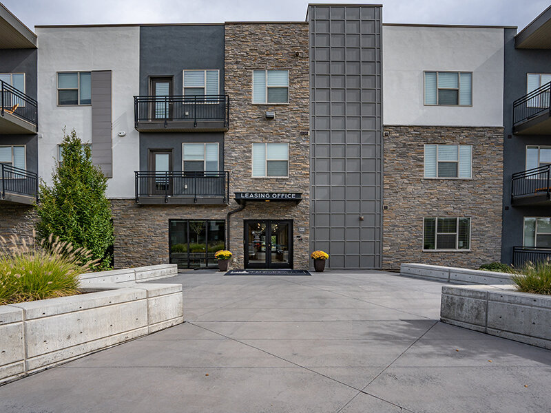 Apartment Entry | Flats at Riverwoods