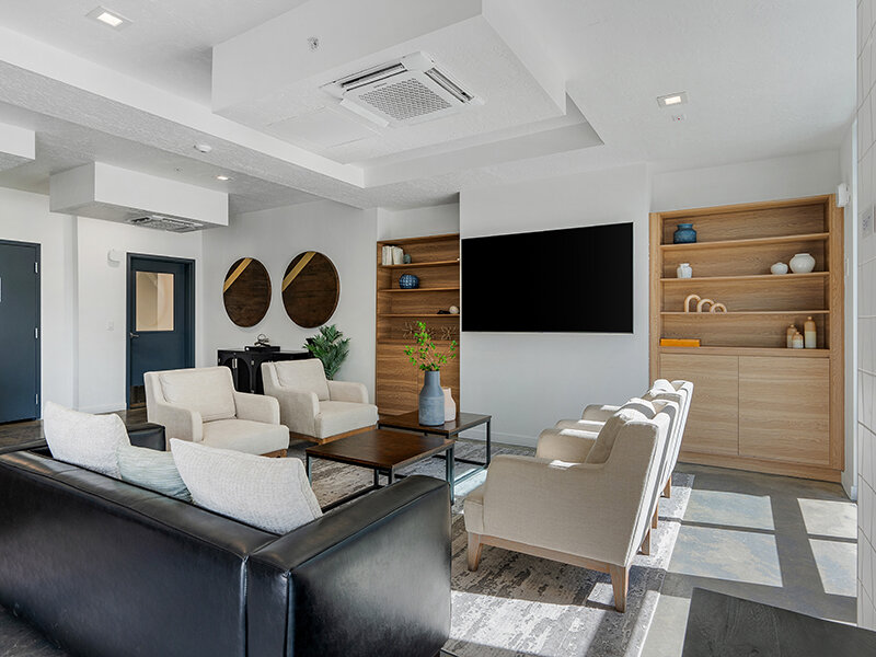 Clubhouse Interior | Flats at Riverwoods
