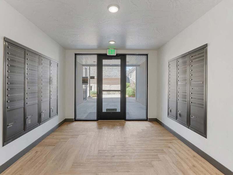 Communtiy Parcel Lockers with Entrance | City View St. George