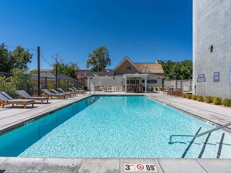 Apartment Swimming Pool with Railings | City View St. George
