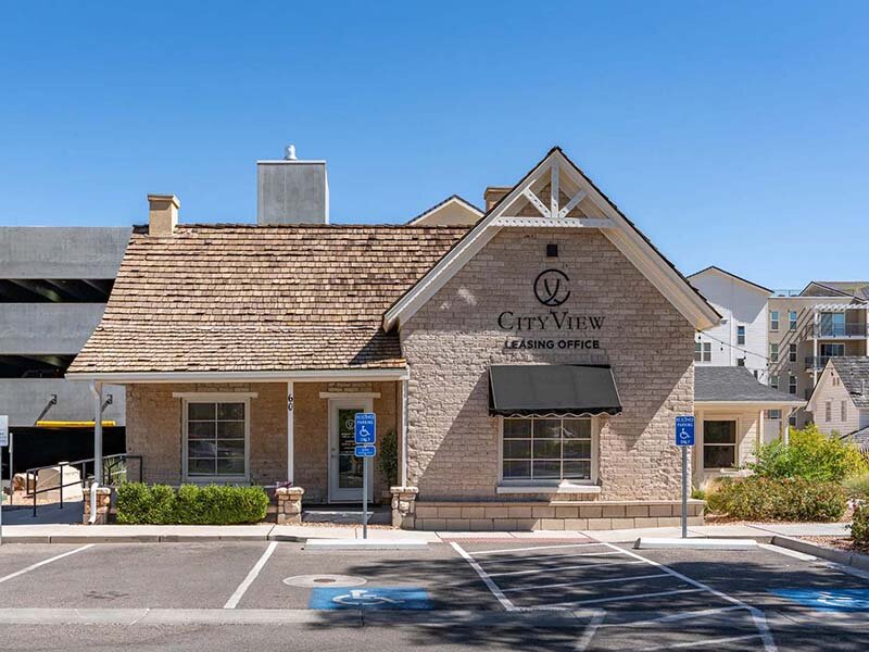 Apartment Building with Parking | City View St. George